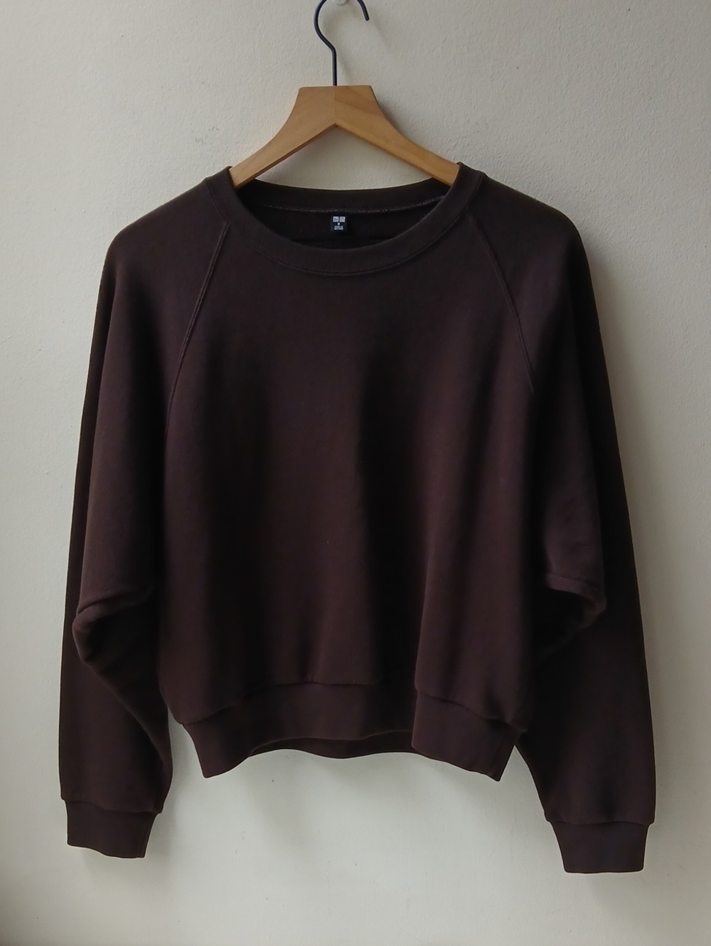 Uniqlo Boxy Crop Sweatshirt Dark Brown Women's Medium